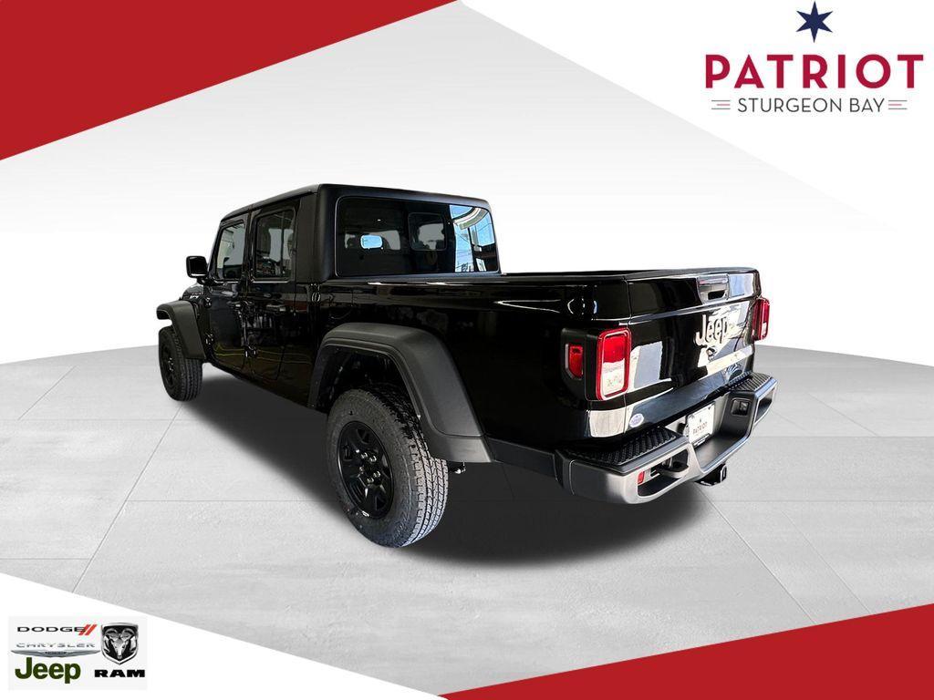 new 2024 Jeep Gladiator car, priced at $41,489