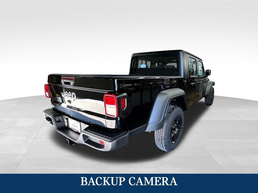new 2024 Jeep Gladiator car, priced at $41,489