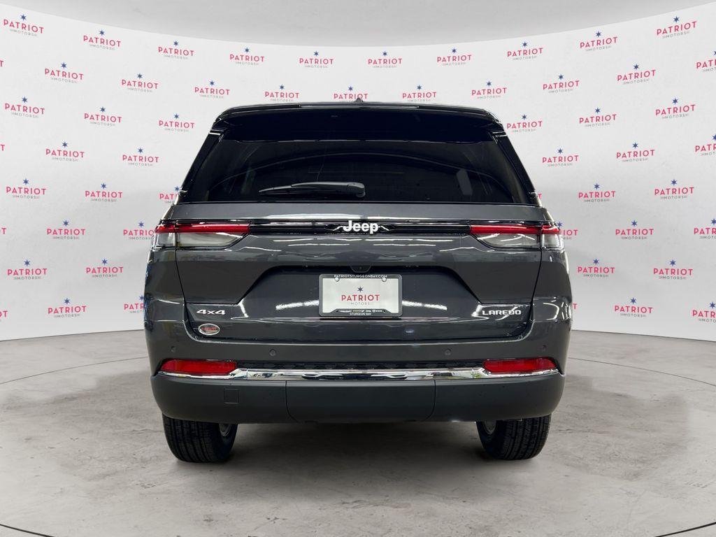 new 2025 Jeep Grand Cherokee car, priced at $42,267