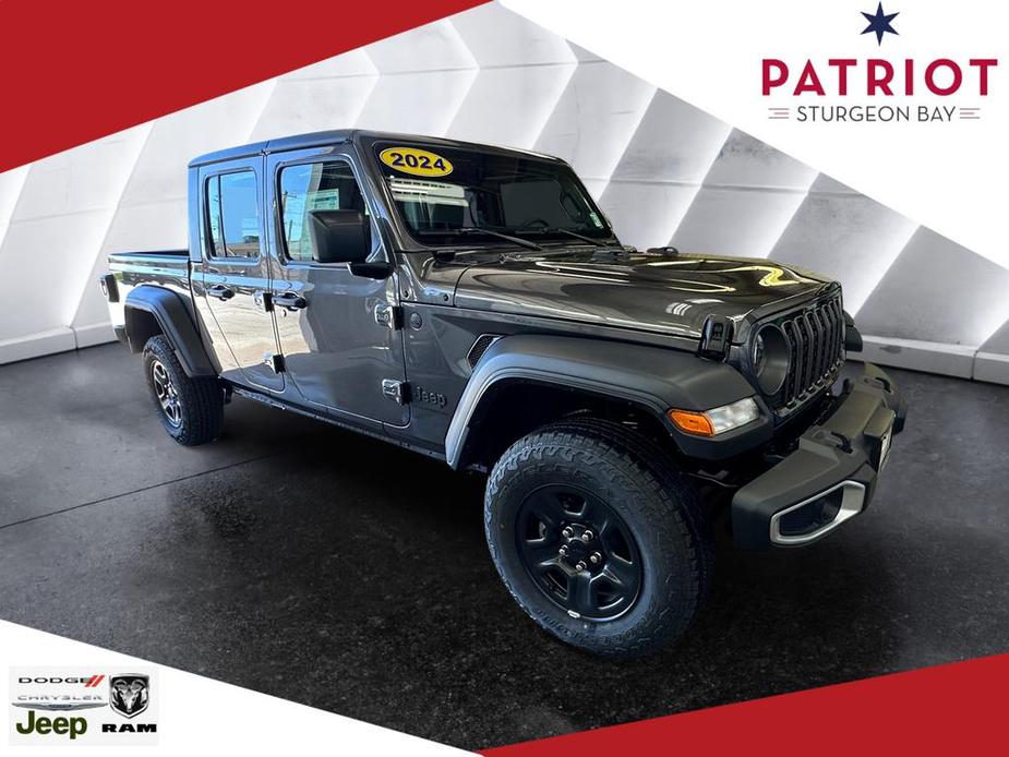 new 2024 Jeep Gladiator car, priced at $38,712