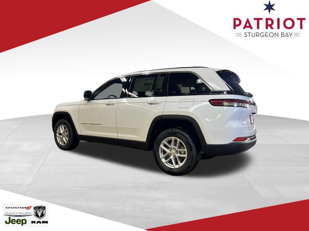 new 2025 Jeep Grand Cherokee car, priced at $39,677
