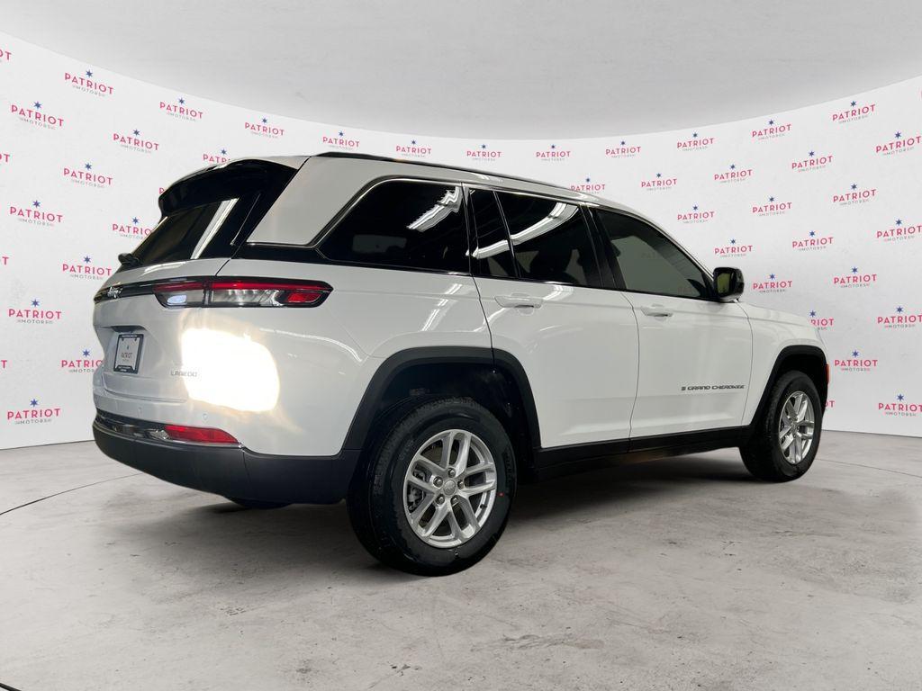 new 2025 Jeep Grand Cherokee car, priced at $39,677