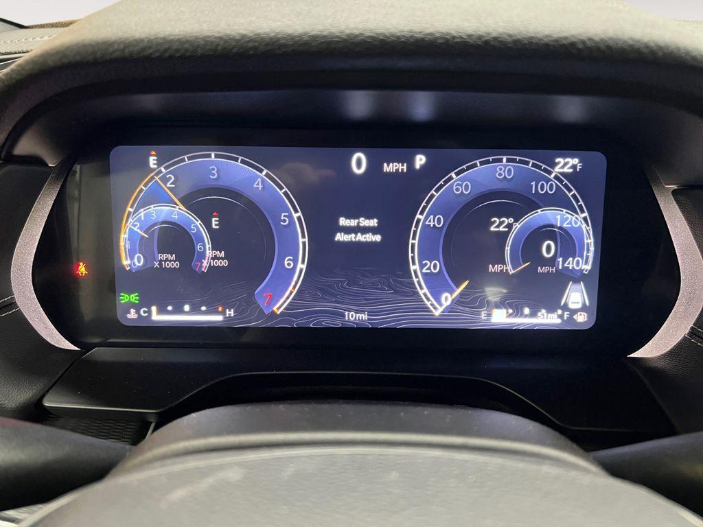 new 2025 Jeep Grand Cherokee car, priced at $39,677