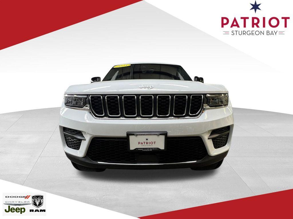new 2025 Jeep Grand Cherokee car, priced at $39,677