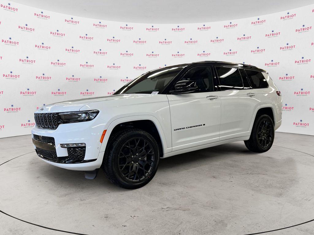 new 2025 Jeep Grand Cherokee L car, priced at $70,956