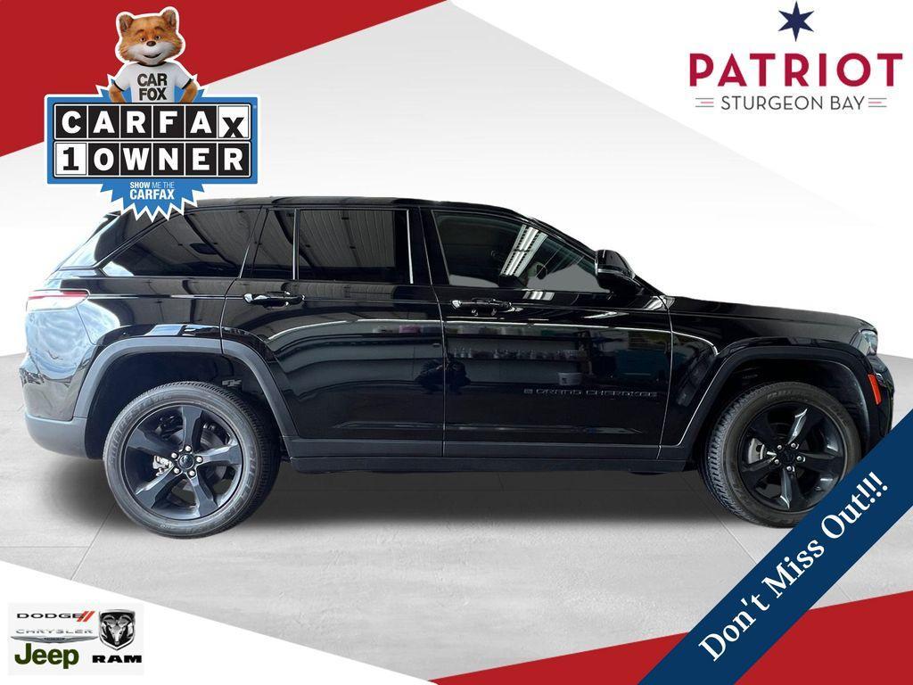used 2022 Jeep Grand Cherokee car, priced at $32,157