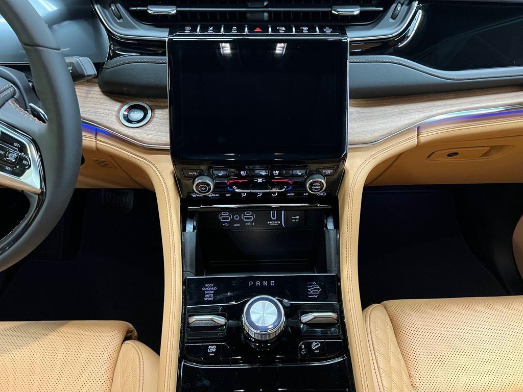 new 2025 Jeep Grand Cherokee L car, priced at $65,691