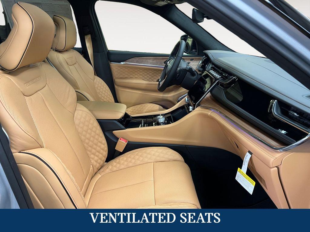 new 2025 Jeep Grand Cherokee L car, priced at $63,052