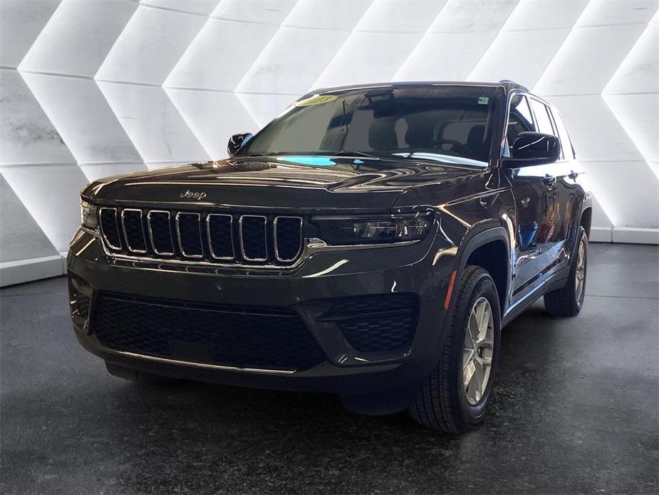 new 2023 Jeep Grand Cherokee car, priced at $39,885
