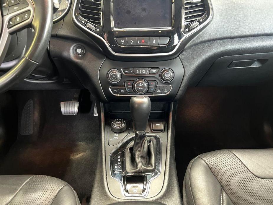 used 2020 Jeep Cherokee car, priced at $22,459