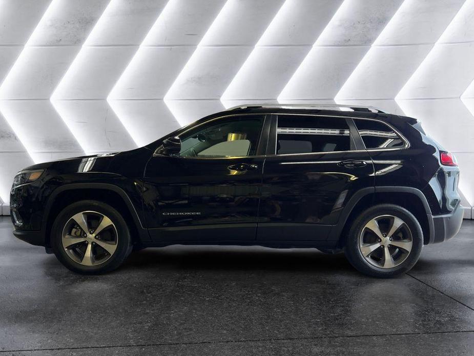 used 2020 Jeep Cherokee car, priced at $22,459