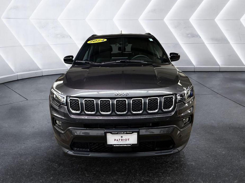 new 2024 Jeep Compass car, priced at $27,399