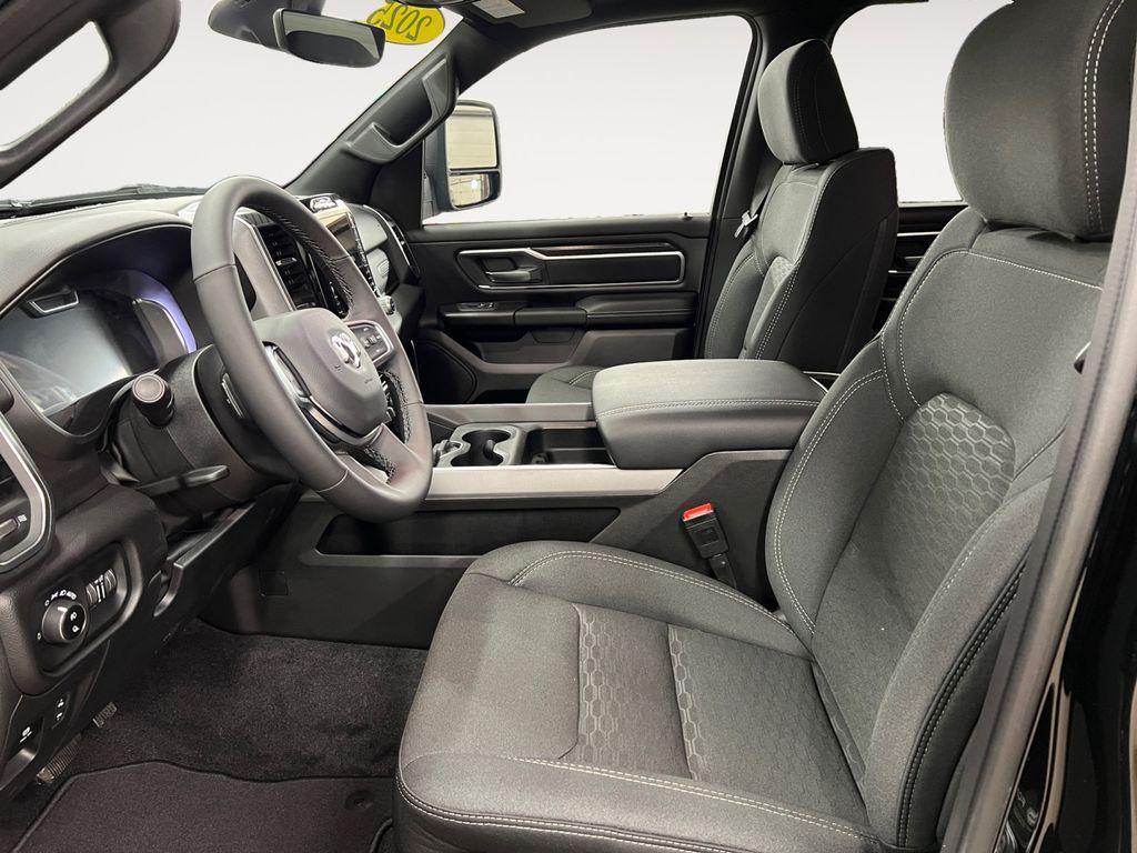 new 2025 Ram 1500 car, priced at $52,383