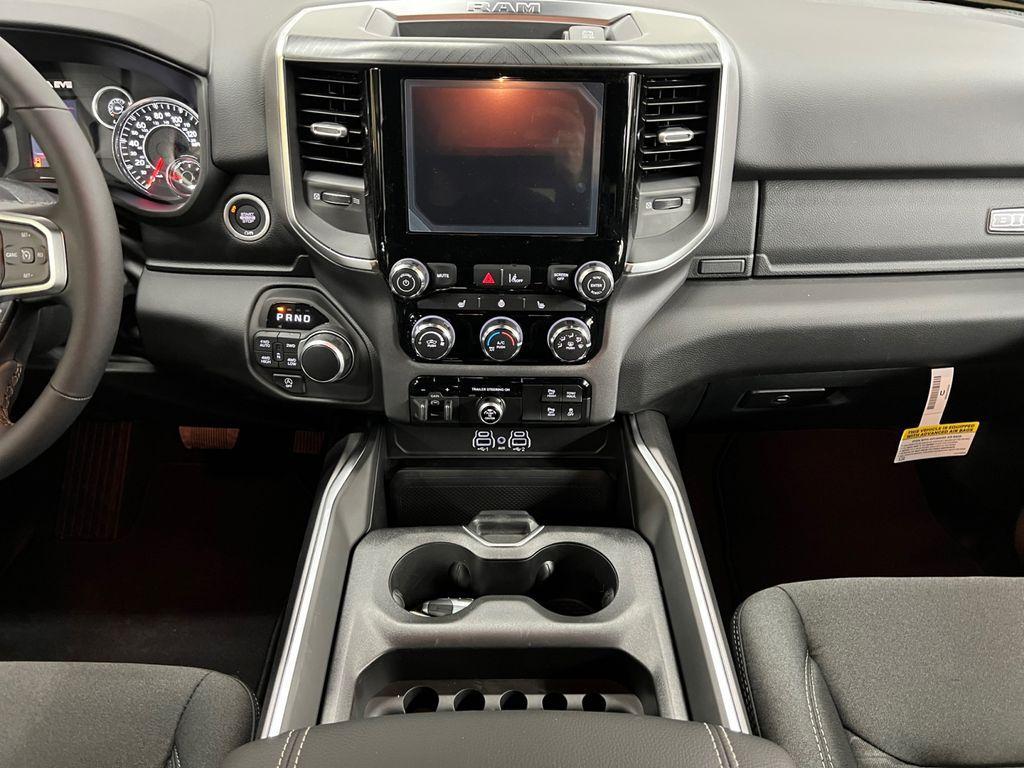 new 2025 Ram 1500 car, priced at $46,650