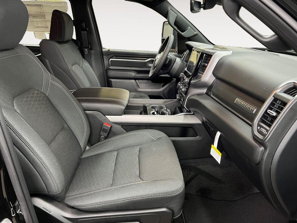 new 2025 Ram 1500 car, priced at $47,657