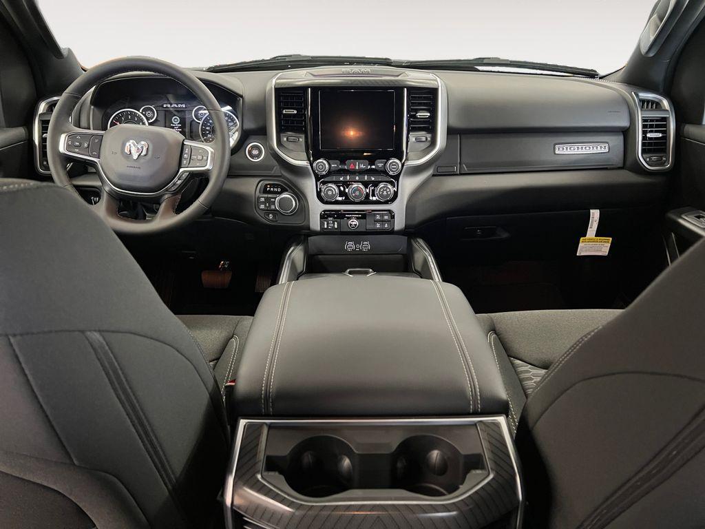 new 2025 Ram 1500 car, priced at $48,517