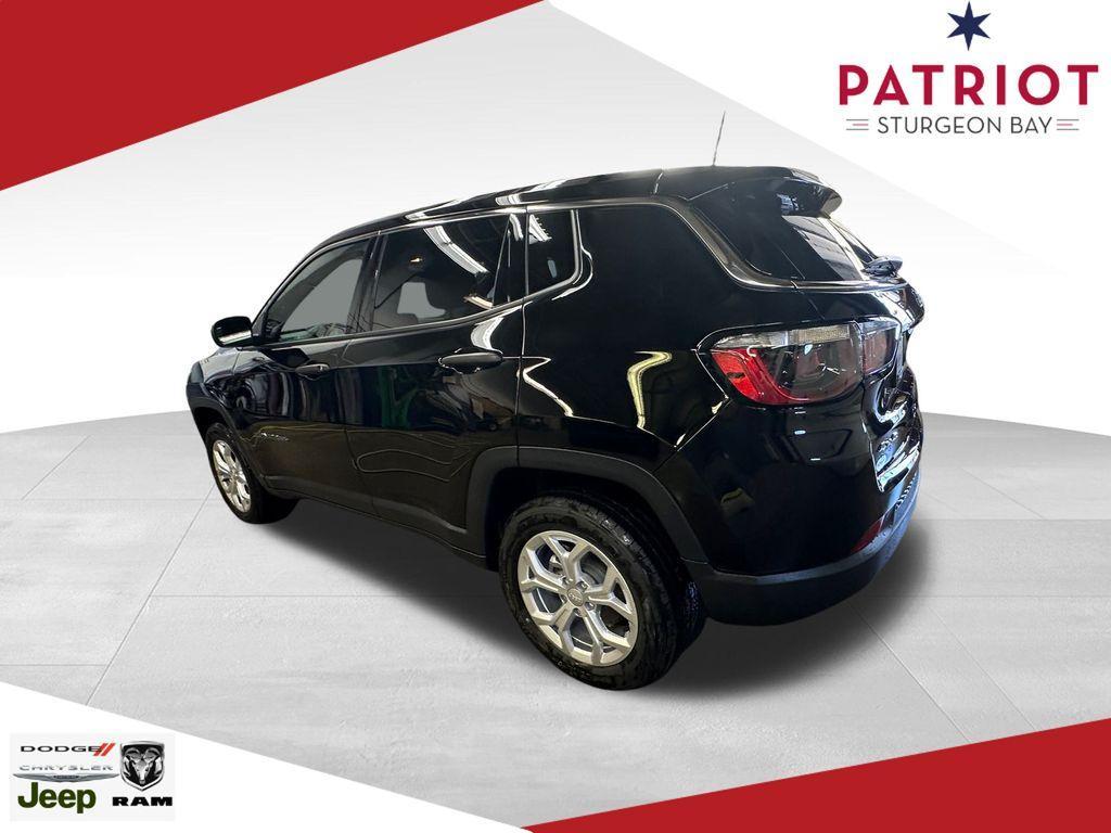 new 2024 Jeep Compass car, priced at $24,989