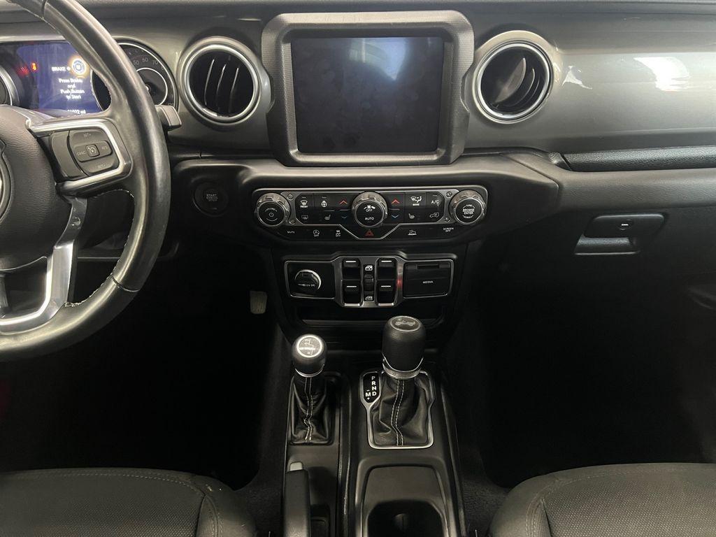 used 2021 Jeep Wrangler Unlimited car, priced at $34,870