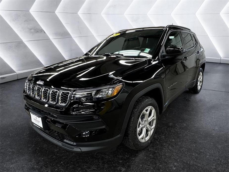 new 2024 Jeep Compass car, priced at $32,884