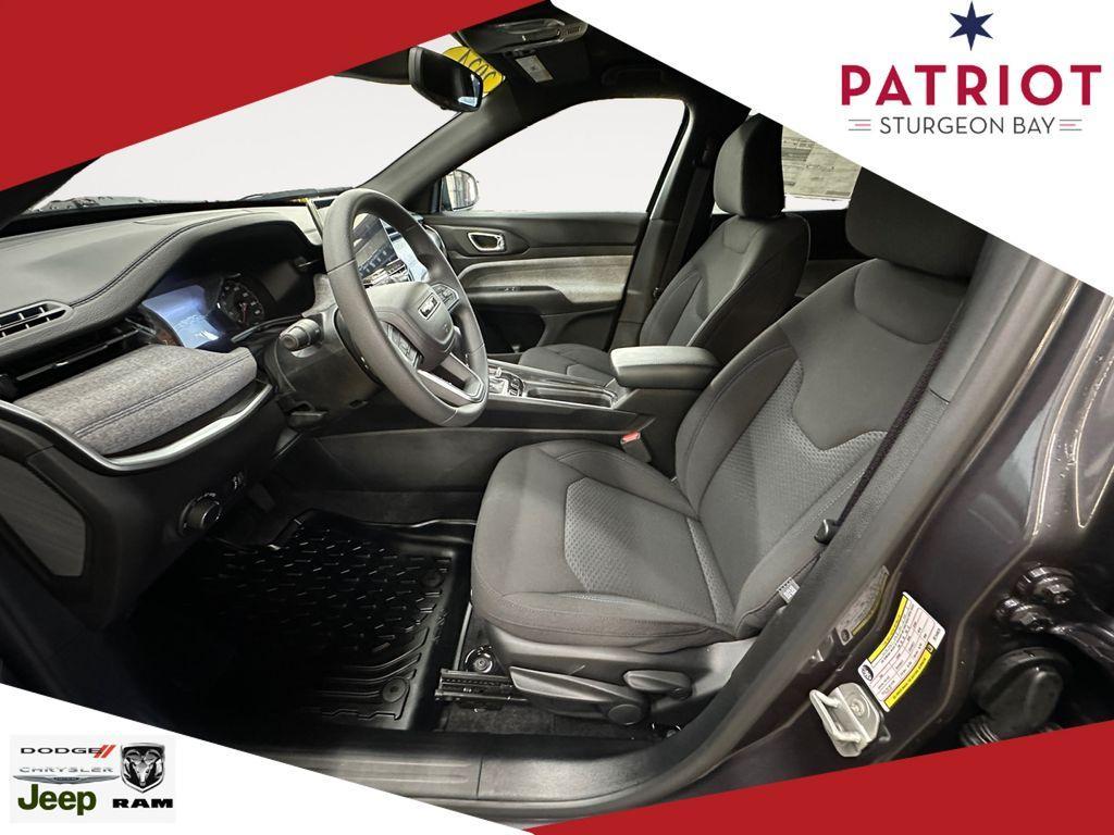 new 2024 Jeep Compass car, priced at $24,898