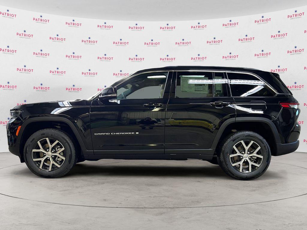 new 2025 Jeep Grand Cherokee car, priced at $47,941