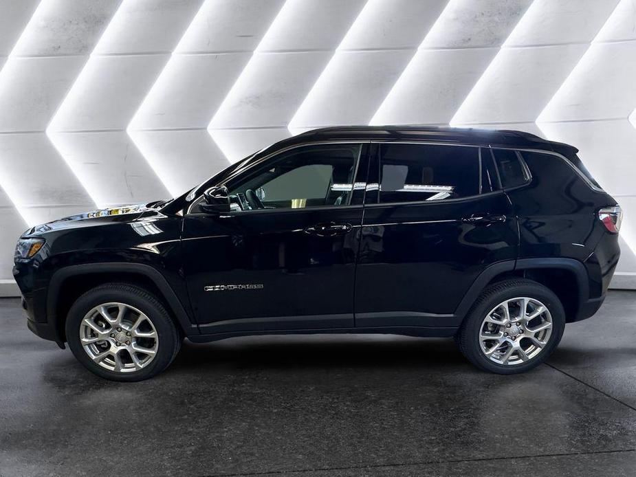 new 2024 Jeep Compass car, priced at $27,285