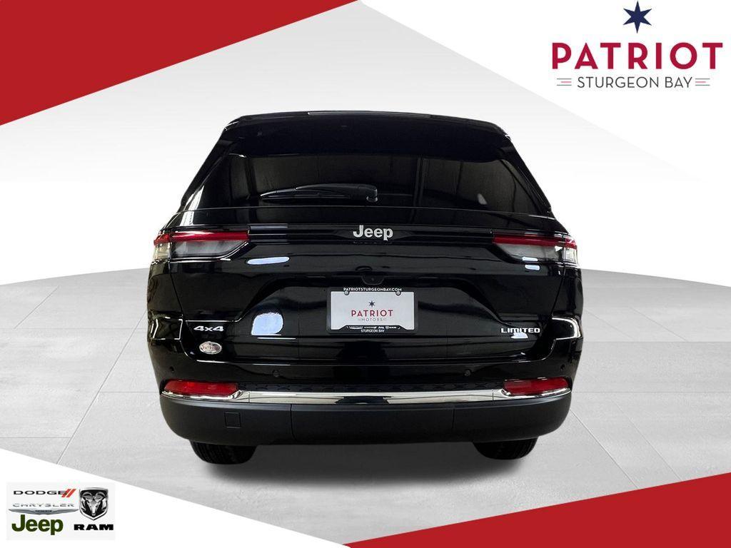 new 2025 Jeep Grand Cherokee car, priced at $43,166
