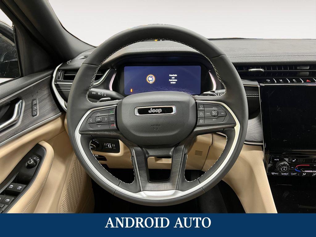 new 2025 Jeep Grand Cherokee car, priced at $43,166