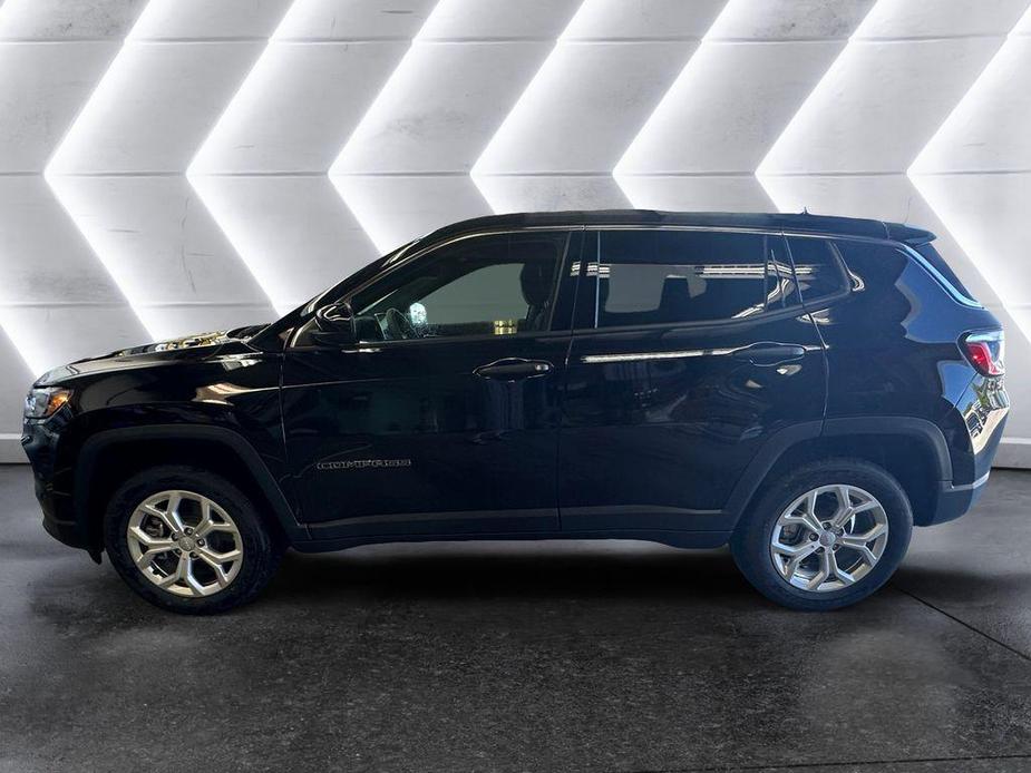 new 2024 Jeep Compass car, priced at $26,795