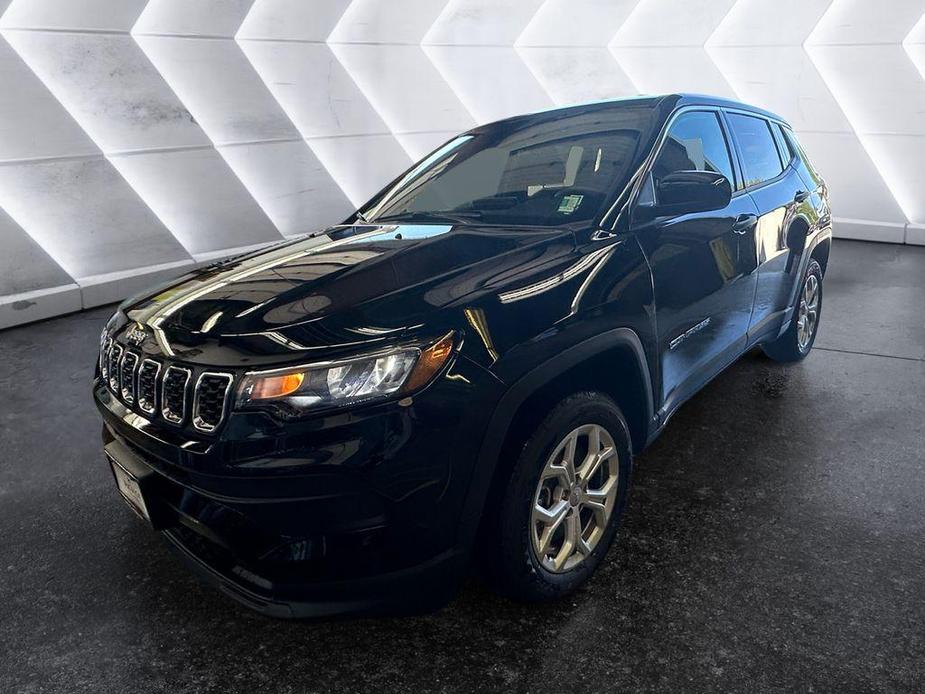 new 2024 Jeep Compass car, priced at $26,795