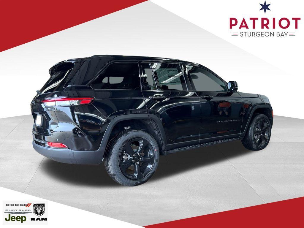 new 2025 Jeep Grand Cherokee car, priced at $42,480