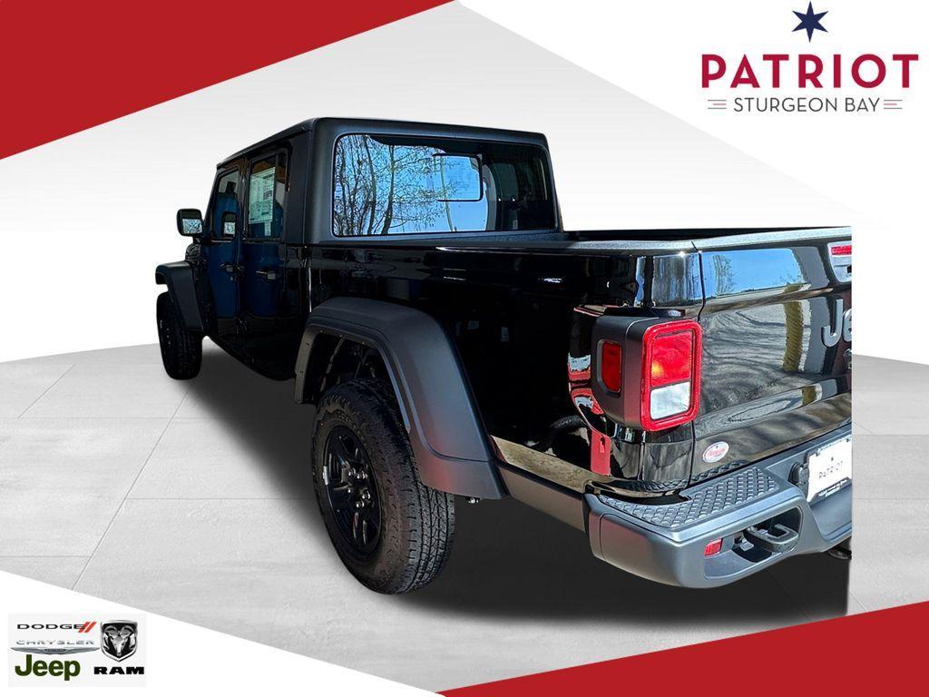 new 2024 Jeep Gladiator car, priced at $41,489