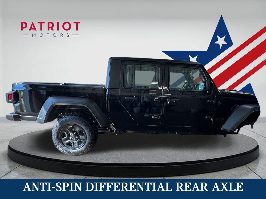 new 2024 Jeep Gladiator car, priced at $35,898
