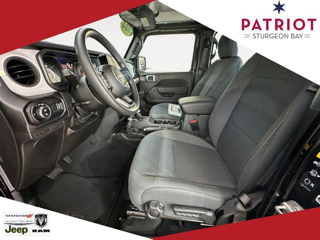 new 2024 Jeep Gladiator car, priced at $41,489