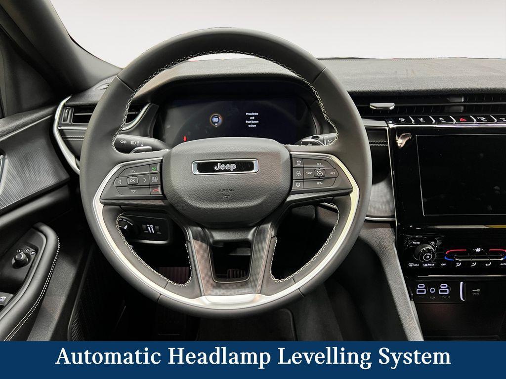 new 2025 Jeep Grand Cherokee car, priced at $39,443
