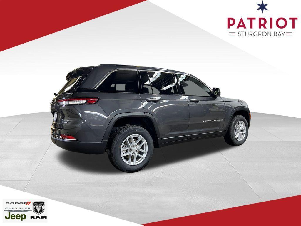 new 2025 Jeep Grand Cherokee car, priced at $39,443