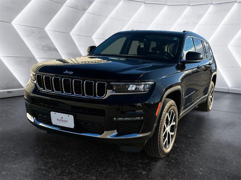 new 2024 Jeep Grand Cherokee L car, priced at $47,761