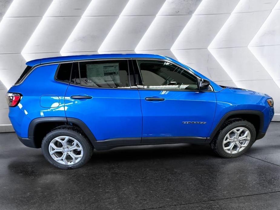 new 2024 Jeep Compass car, priced at $25,023