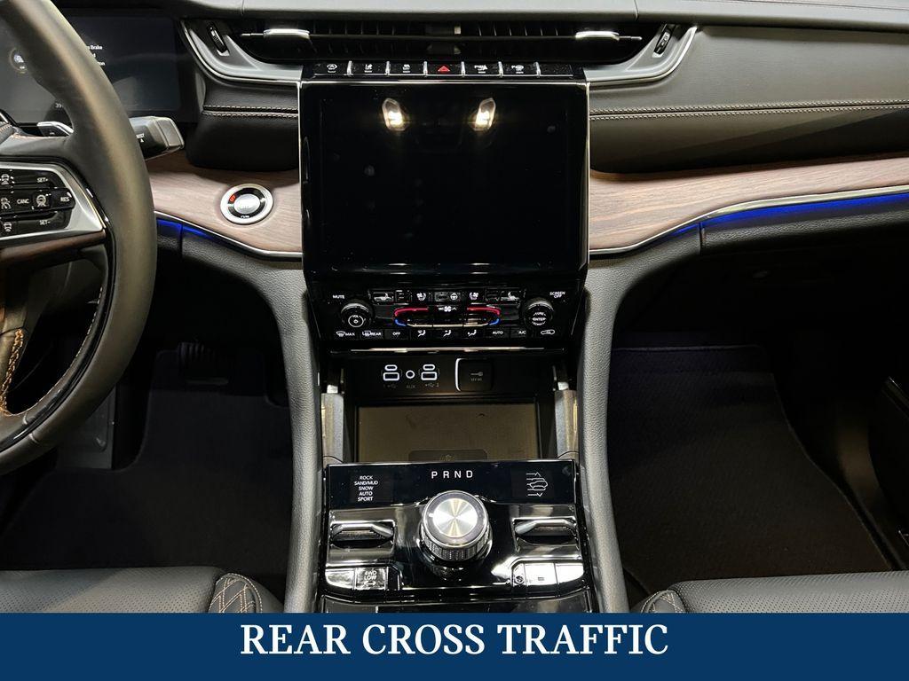 new 2025 Jeep Grand Cherokee car, priced at $64,126