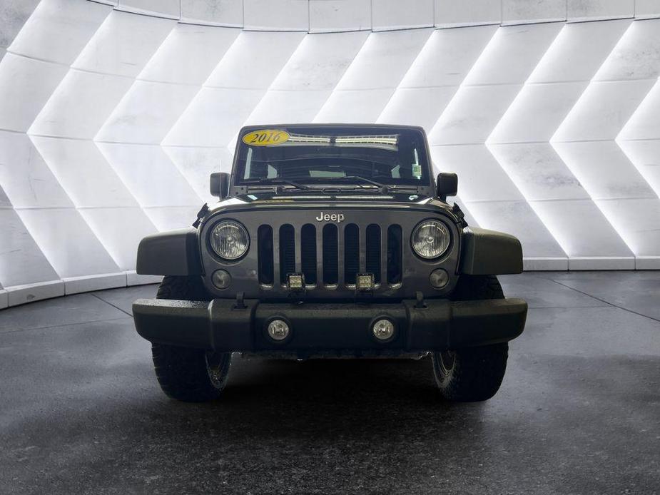 used 2016 Jeep Wrangler Unlimited car, priced at $24,900