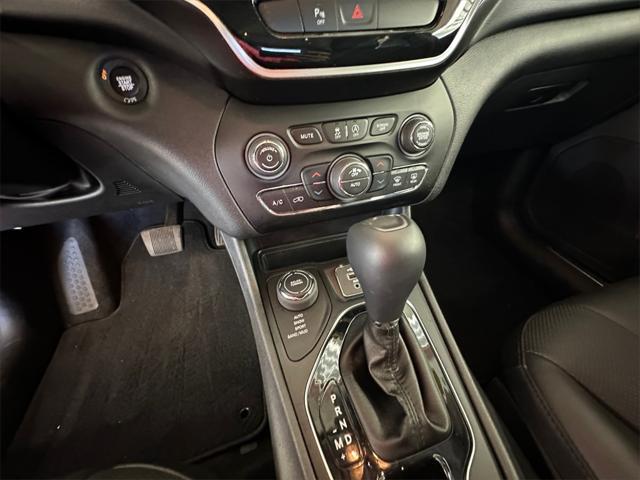used 2019 Jeep Cherokee car, priced at $24,054