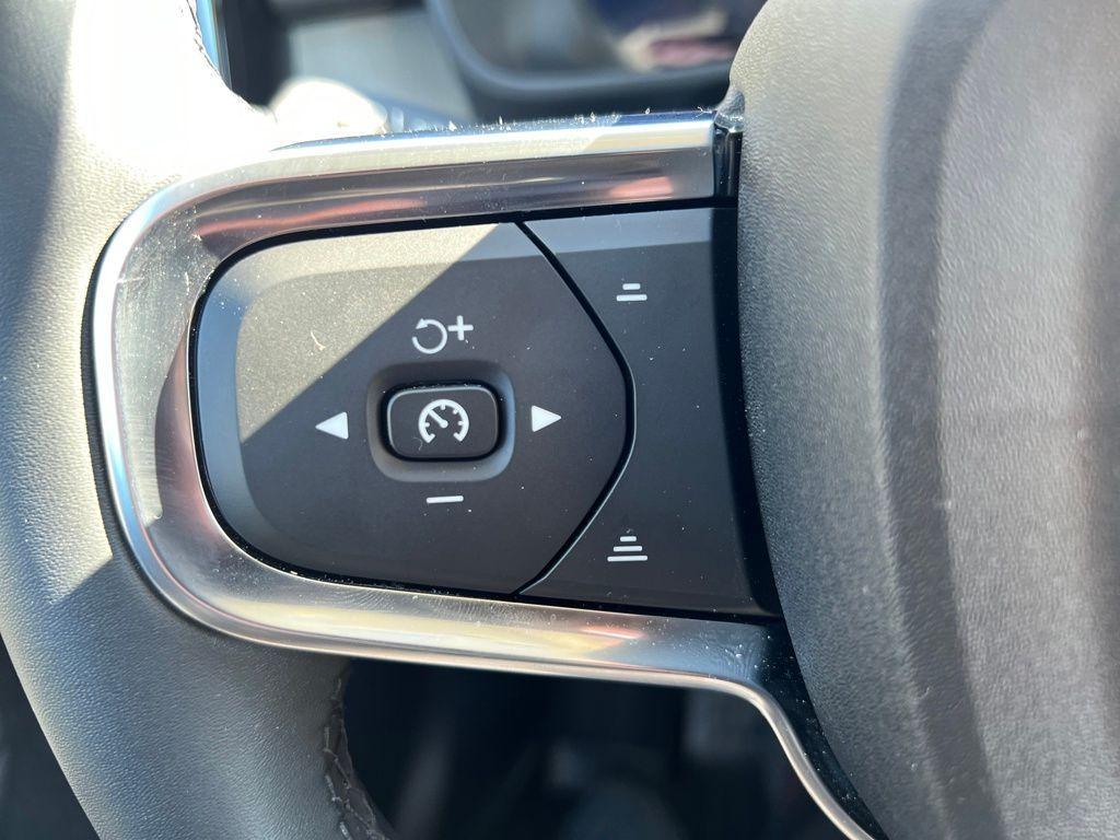 used 2024 Volvo XC40 car, priced at $33,455