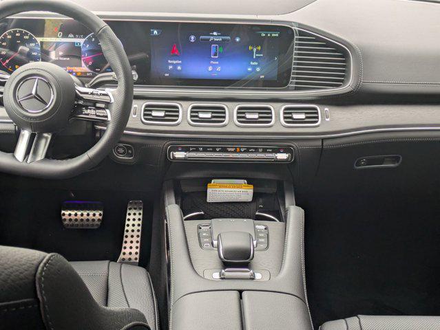 new 2025 Mercedes-Benz GLS 580 car, priced at $123,340