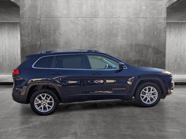 used 2015 Jeep Cherokee car, priced at $12,995