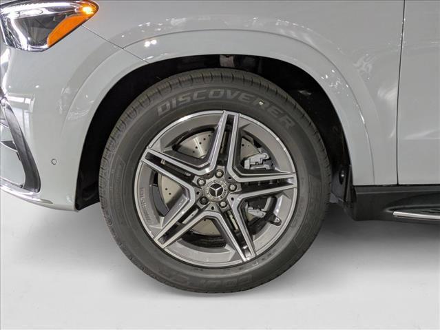 new 2026 Mercedes-Benz GLE 450 car, priced at $81,910