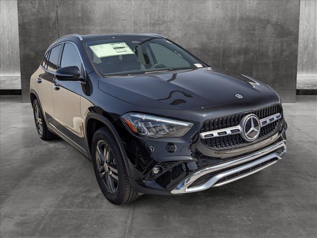 new 2025 Mercedes-Benz GLA 250 car, priced at $44,310