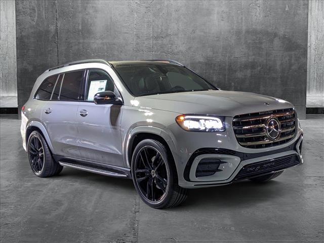 new 2025 Mercedes-Benz GLS 580 car, priced at $125,555