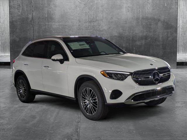 new 2025 Mercedes-Benz GLC 300 car, priced at $54,695