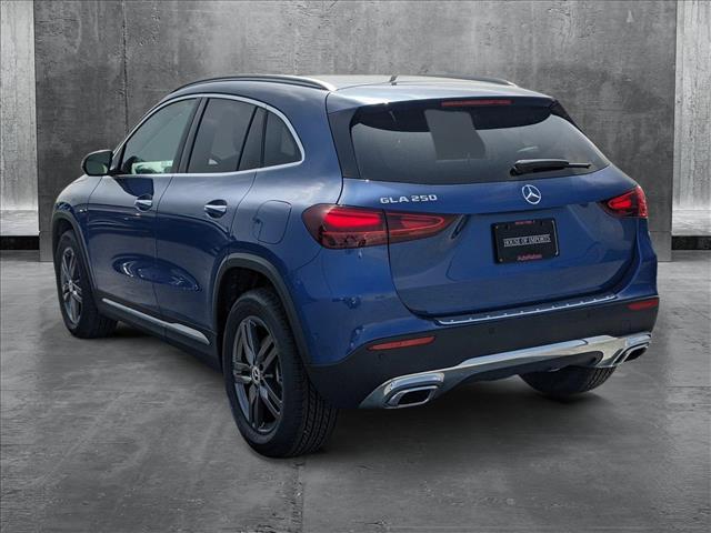 new 2025 Mercedes-Benz GLA 250 car, priced at $45,060