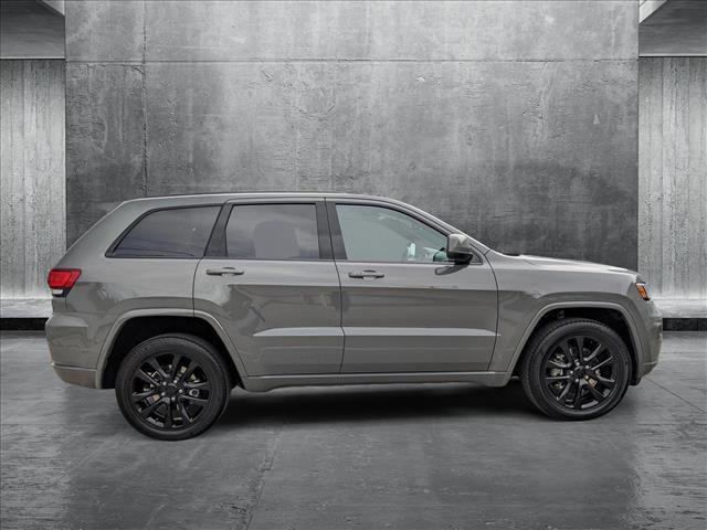 used 2022 Jeep Grand Cherokee car, priced at $27,245